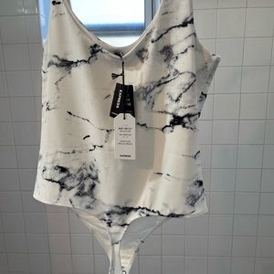 Body contour collection high compression smooth Sclupture defines silhouette